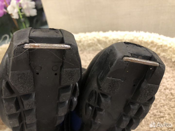 Лыжные ботинки размер 34