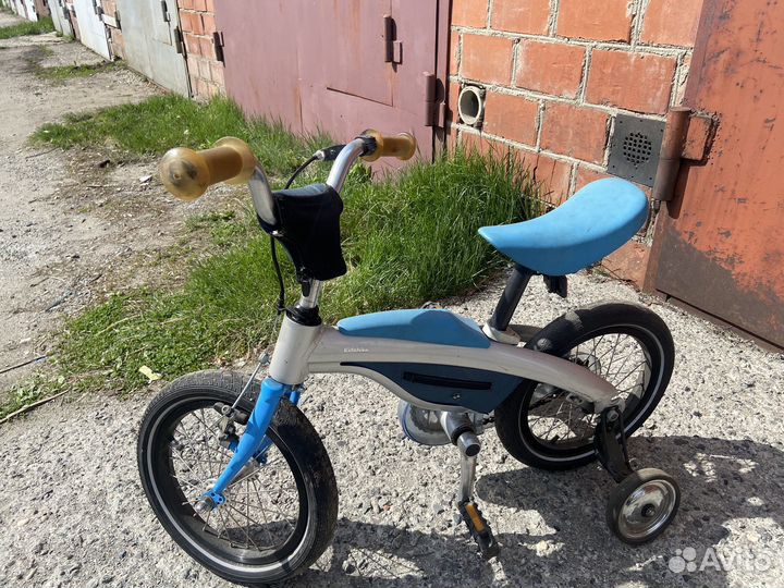 Детский велосипед bmw