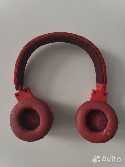 Беспроводные наушники JBL Е45В на запчасти