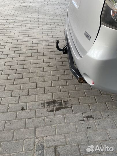 Фаркоп на Noah/voxy