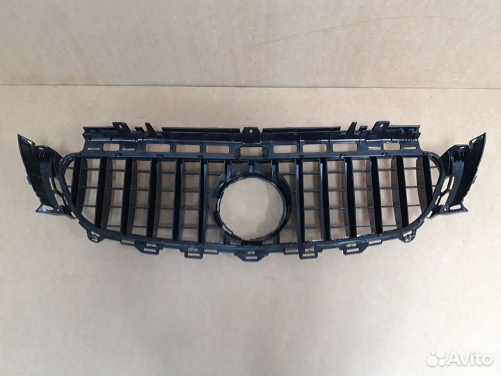 Облицовка Mercedes W213 AMG новая E213 Grile