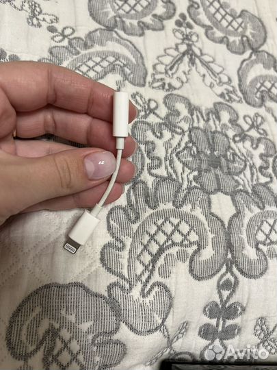 Переходник для наушников оригинал Apple