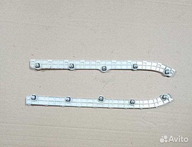 Кронштейн заднего бампера Mitsubishi Pajero Sport2