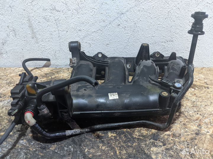 Коллектор впускной Mercedes-Benz C-Class E-Class