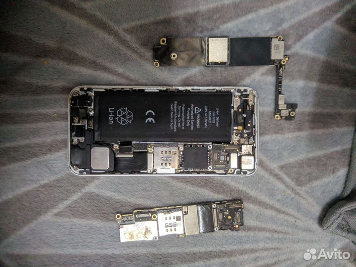 Материнские платы iPhone 5s 5 5c