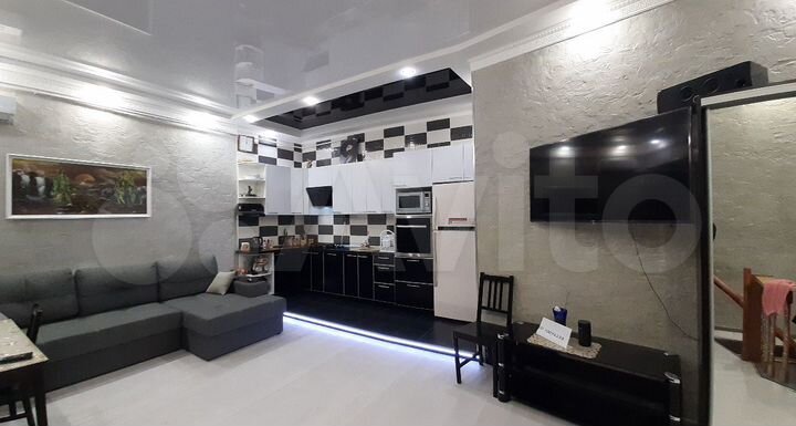 Дом 100 м² на участке 2 сот.