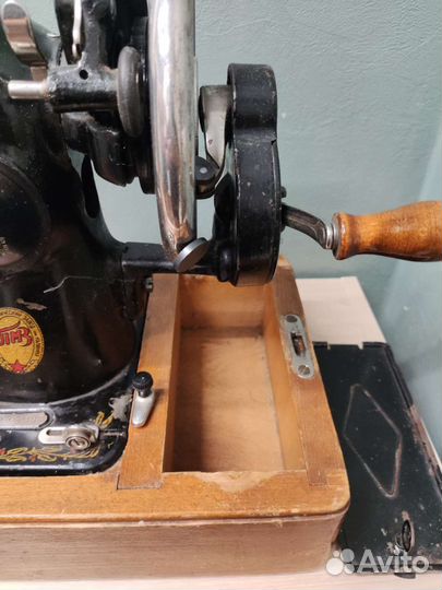 Швейная машинка Подольск пмз рабочая