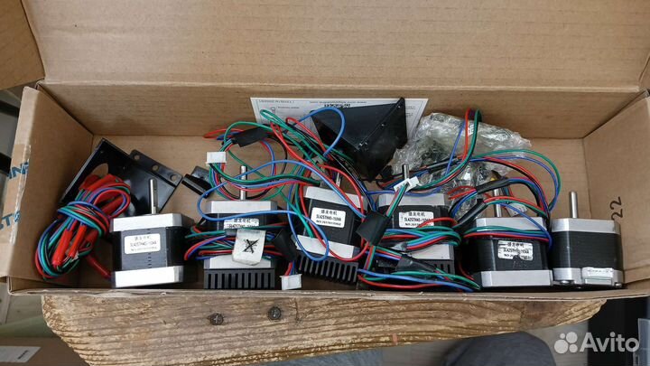 Шаговый двигатель nema 17