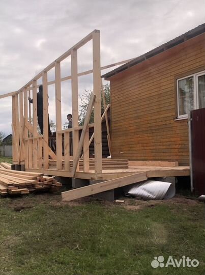 Бригада строителей