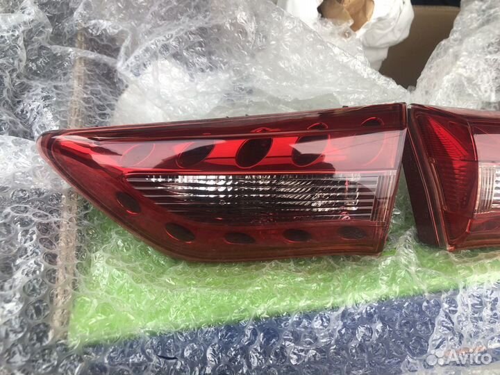 Задние малые фонари на Infinity Fx / Qx