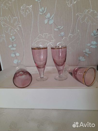 Рюмки марганцевое стекло СССР