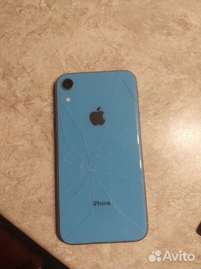 iPhone xr 128