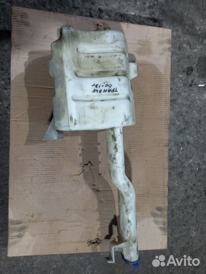 Бачок омывателя Transit 7 06-13 год