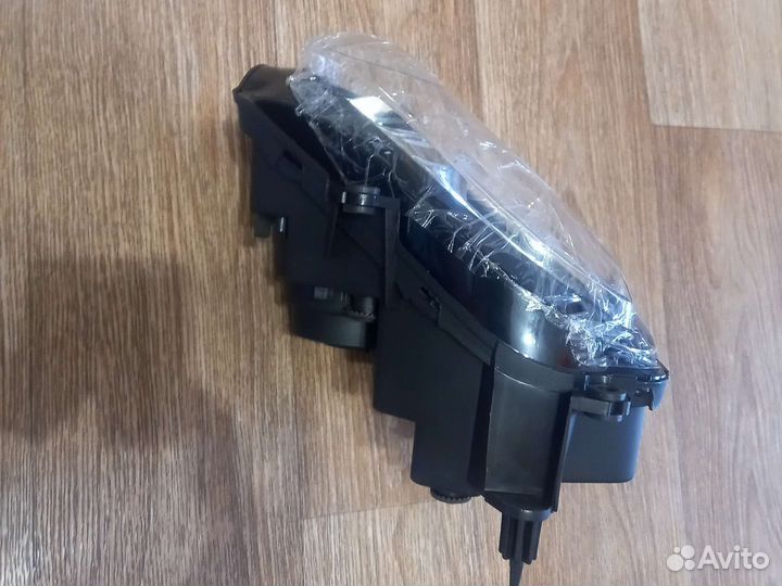 Фара Suzuki gsxr 600/750 06-07