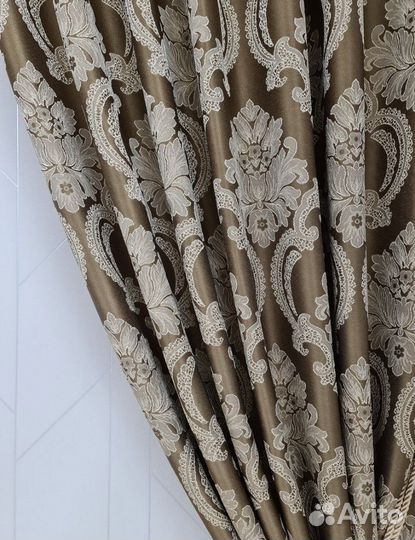 Шторы новые комплект 260*300см коричневые