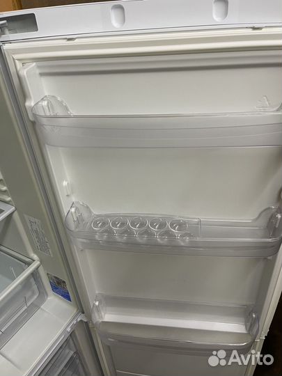 Холодильник Indesit, немного б/у