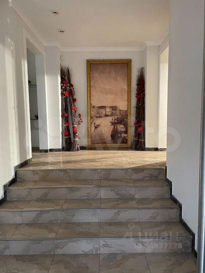 Торговая площадь, 90 м²