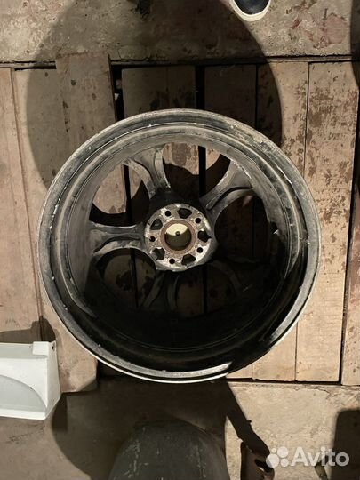 Литые диски r18 5x114.3
