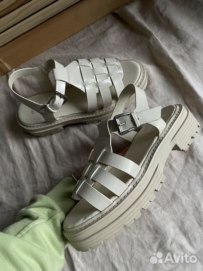 Новые сандалии в рыбацком стиле 39