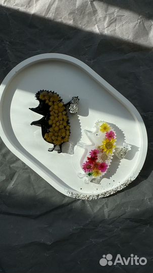 Броши из эпоксидной смолы