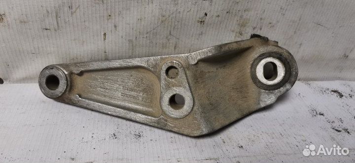 Кронштейн двигателя задний Опель Корса D хэчтбэк