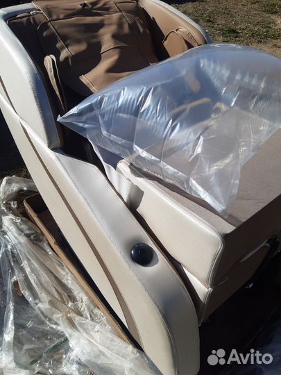 Массажное кресло