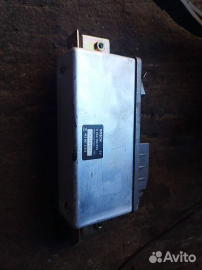 Блок управления Audi 100 С3 445 1986 0265100025