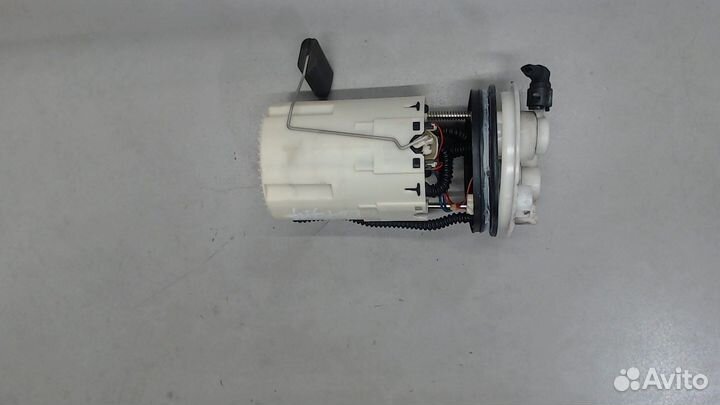 Насос топливный электрический Toyota Corolla E12