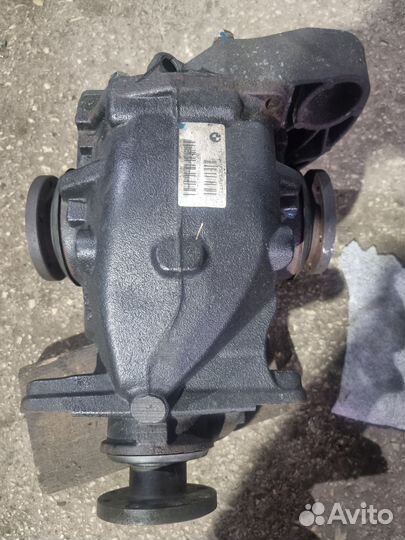 Задний редуктор BMW E90 полный привод 3.73