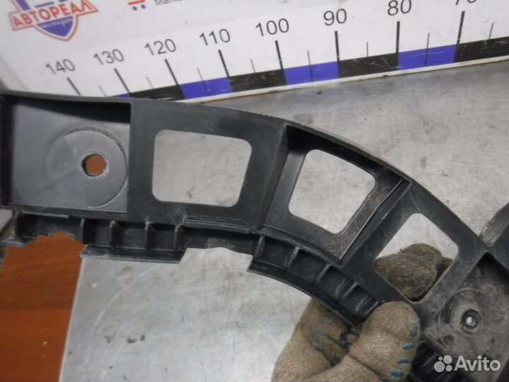 Кронштейн бампера задний правый Volkswagen Tiguan