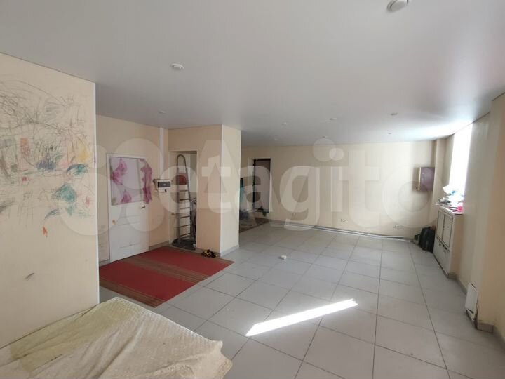 1-к. квартира, 50,1 м², 1/4 эт.