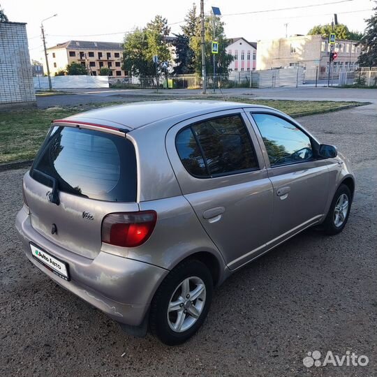 Toyota Vitz 1.0 AT, 2000, 230 000 км