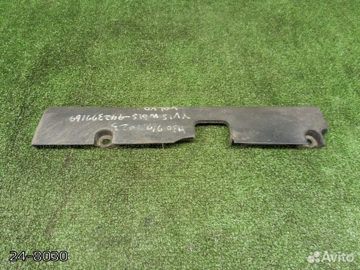 Крышка двигателя декоративная Volvo S60, V70, S80