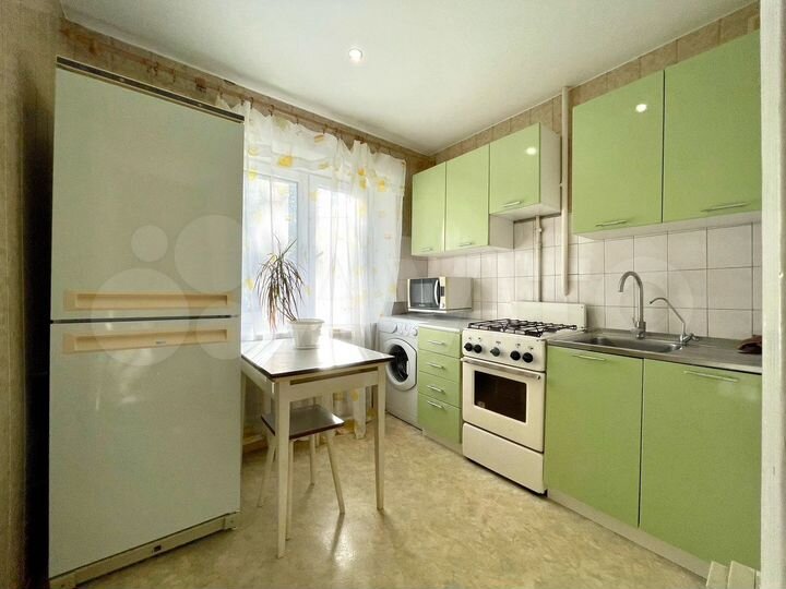 2-к. квартира, 43 м², 2/5 эт.