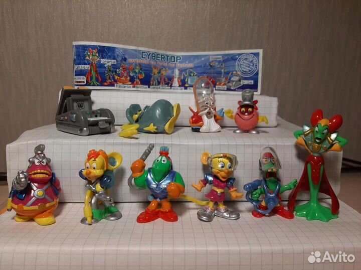 Коллекции Киндер сюрприз 90х