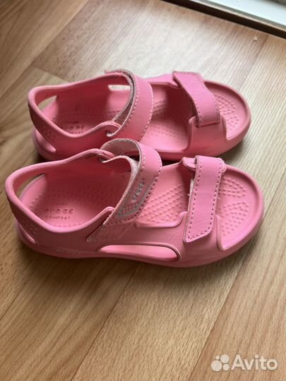 Сандалии crocs для девочки бу