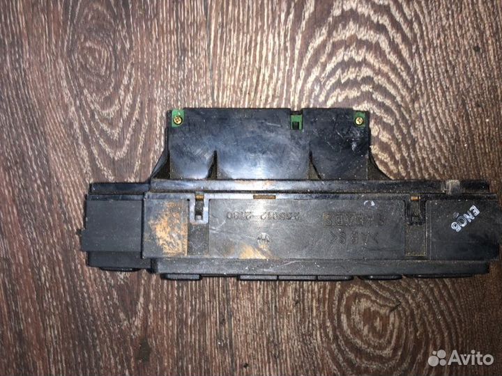 Блок управления климат-контролем Toyota Mark Ii