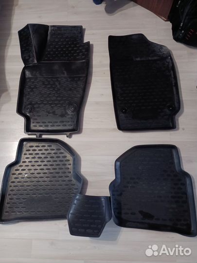 Автомобильные рейлинги