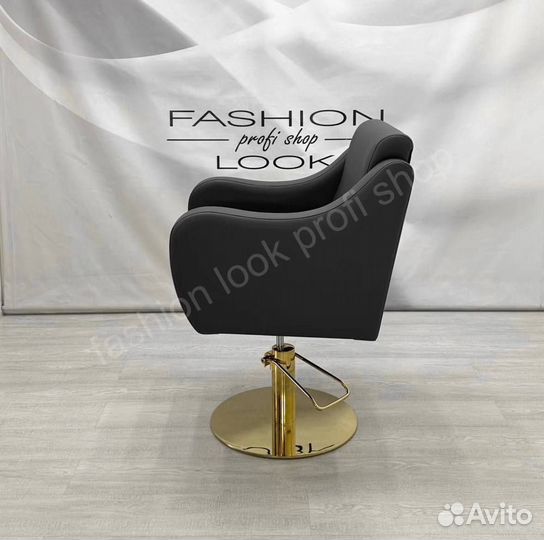 Парикмахерское кресло мд-24 на золотом основании