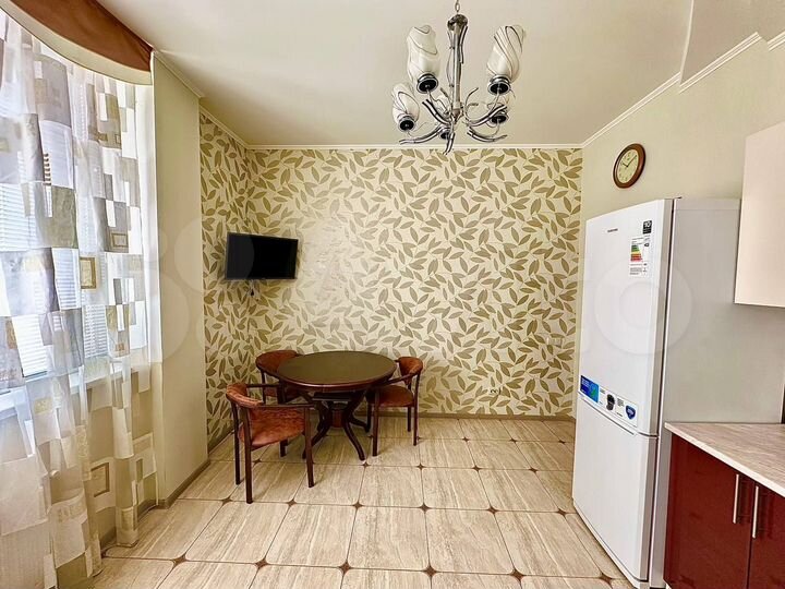 2-к. квартира, 65 м², 5/11 эт.