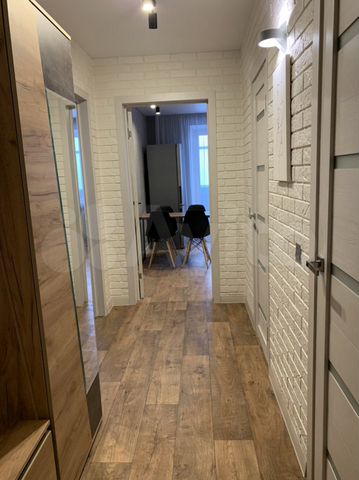 1-к. квартира, 56 м², 3/10 эт.