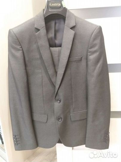 Костюм школьный