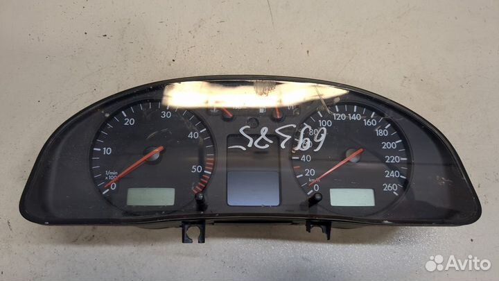 Щиток приборов Volkswagen Passat 5, 1999