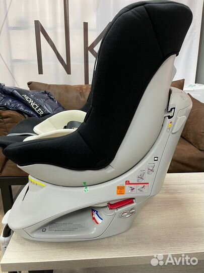 Автокресло Carmate Kurutto NT2