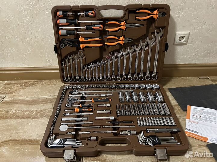 Набор ручного инструмента Ombra OMT141S 141 пред