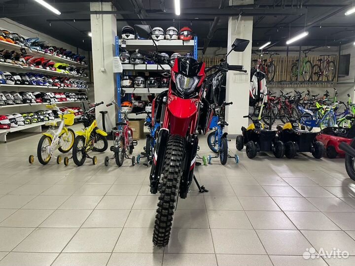 Мотоцикл 300сс Racer XVR RC300-GY8K (170FMN) 20лс