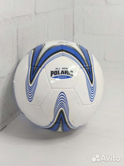 Футбольный мяч