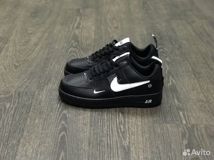 Кроссовки Nike Air Force 1 LV8 Utility Black