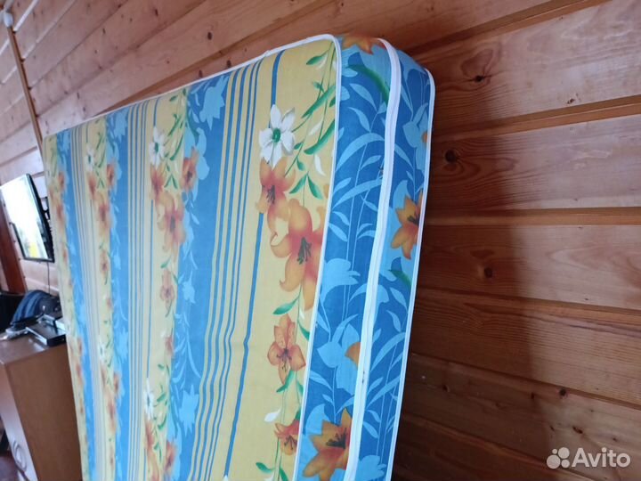 Матрас пружинный 160*200