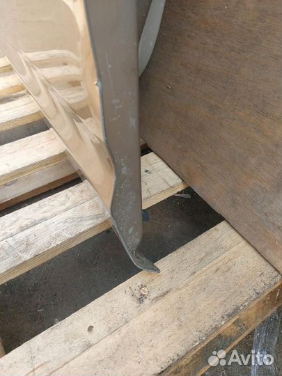 Дверь передняя левая Toyota Prius 2 NHW20 2011